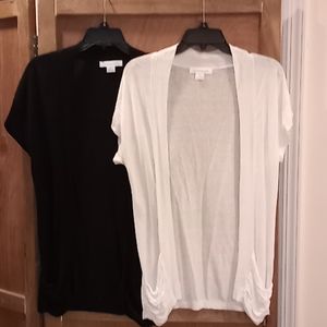 August Silk size M short sleeve sweater